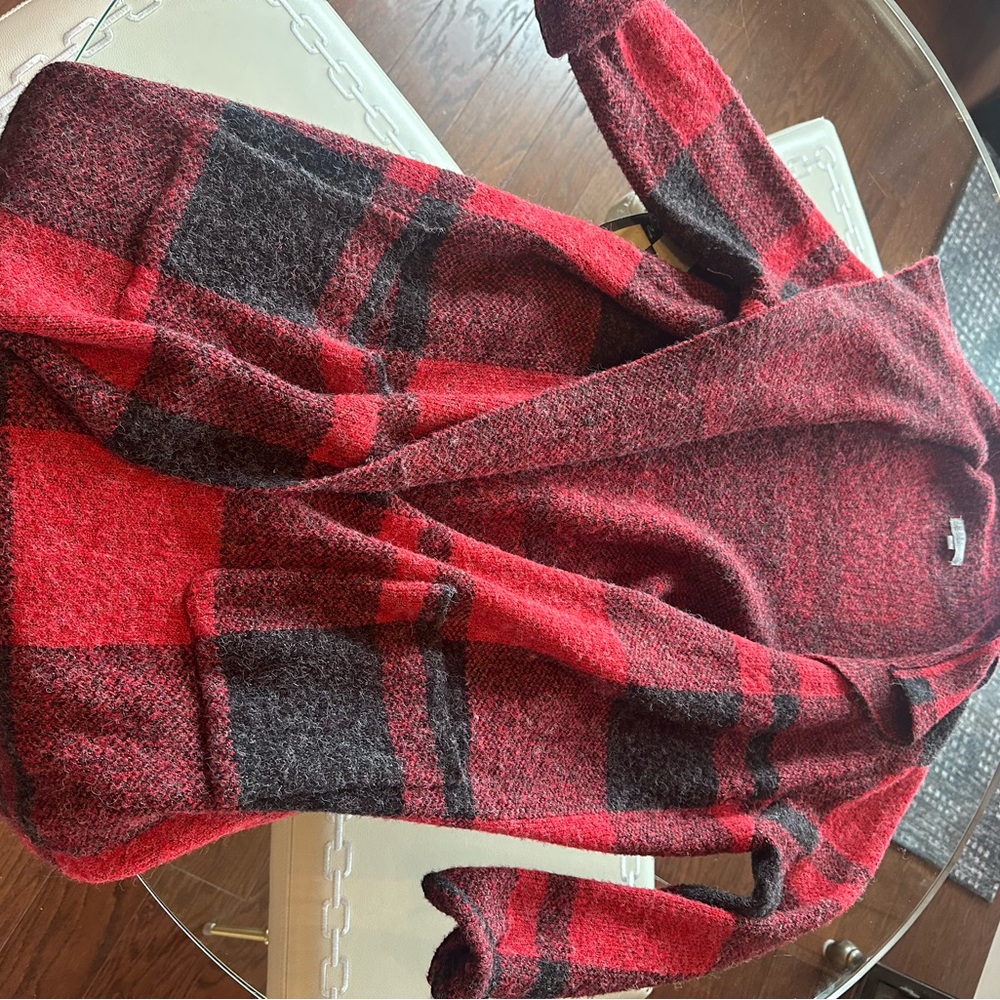 Joseph A Red and Black Textured sweater/shall